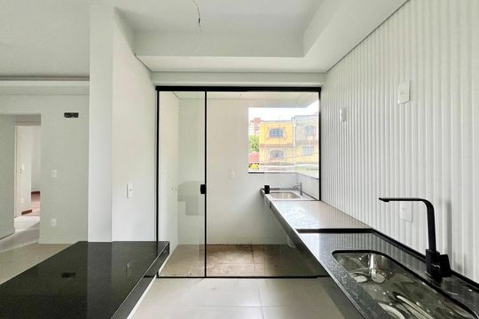 Cozinha de apartamento à venda com 3 quartos, 86m² em Santa Ines, Belo Horizonte