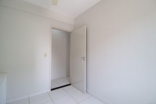 Quarto 2 de apartamento para alugar com 2 quartos, 76m² em Patrimônio, Uberlândia