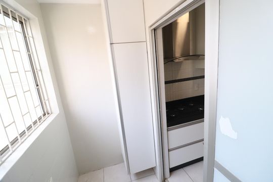 Área de Serviço de apartamento para alugar com 2 quartos, 76m² em Patrimônio, Uberlândia