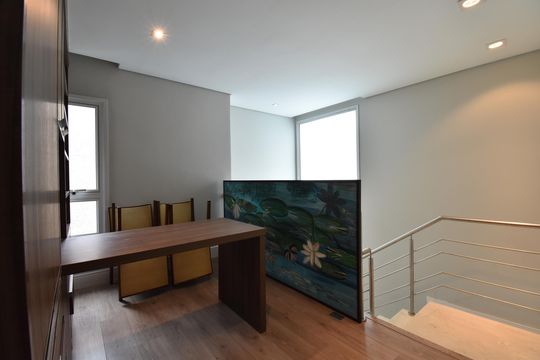 Escritório de casa de condomínio à venda com 4 quartos, 411m² em Campo Comprido, Curitiba