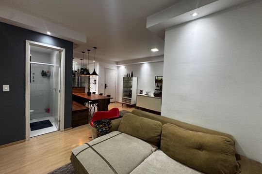 Sala de apartamento à venda com 2 quartos, 62m² em Recanto das Rosas, Osasco