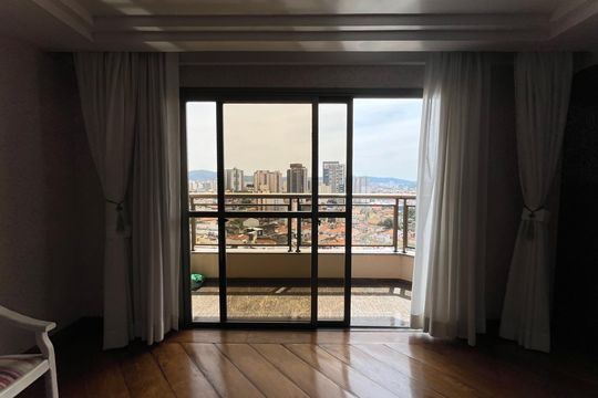 Varanda da sala de apartamento à venda com 3 quartos, 136m² em Vila Sao Vicente, São Paulo
