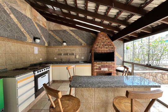 Área comum - Churrasqueira de apartamento à venda com 3 quartos, 136m² em Vila Sao Vicente, São Paulo