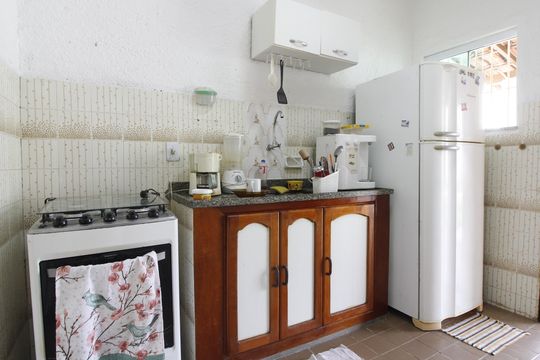 Cozinha de casa para alugar com 2 quartos, 360m² em Caminho de Búzios, Cabo Frio