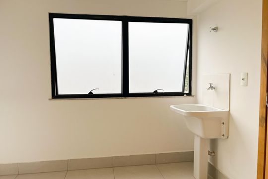 Área comum - Área de Serviço do Andar de kitnet/studio para alugar com 1 quarto, 25m² em Cascatinha, Juiz de Fora