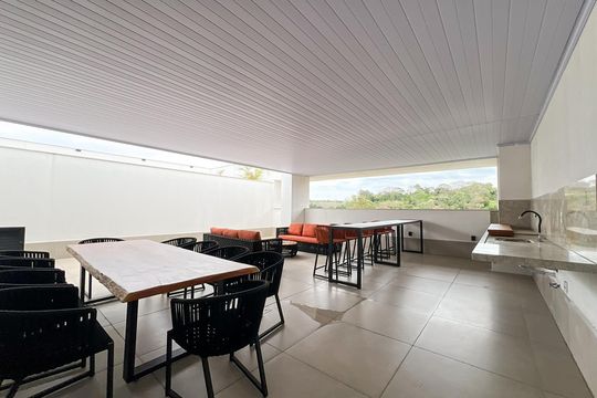 Área comum - Churrasqueira de kitnet/studio para alugar com 1 quarto, 25m² em Cascatinha, Juiz de Fora