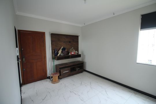 Sala de apartamento à venda com 2 quartos, 54m² em Jardim Riacho das Pedras, Contagem