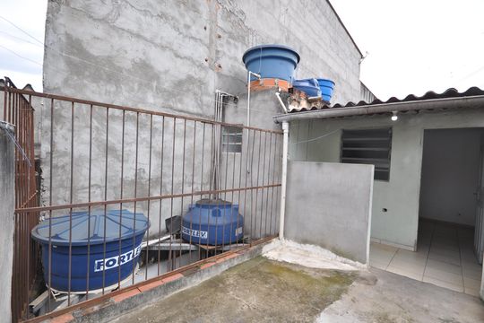 Quintal de casa para alugar com 2 quartos, 65m² em Jardim Ataliba Leonel, São Paulo