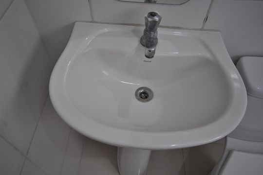 Banheiro de casa para alugar com 2 quartos, 65m² em Jardim Ataliba Leonel, São Paulo