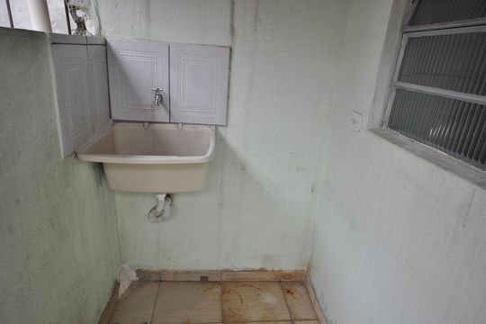 Área de Serviço de casa para alugar com 2 quartos, 65m² em Jardim Ataliba Leonel, São Paulo