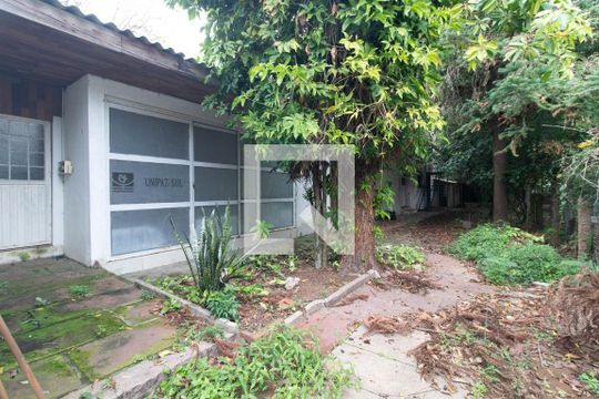 Casa à venda com 1 quarto, 702m² em Menino Deus, Porto Alegre