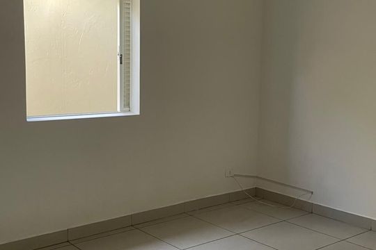 Quarto 3 de casa para alugar com 3 quartos, 320m² em Brasil, Uberlândia