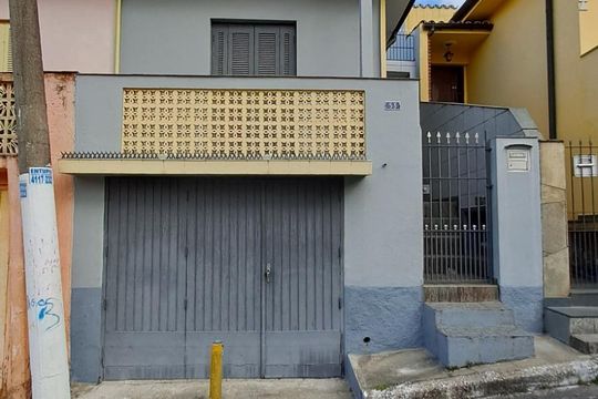 Fachada de casa à venda com 3 quartos, 105m² em Vila das Merces, São Paulo