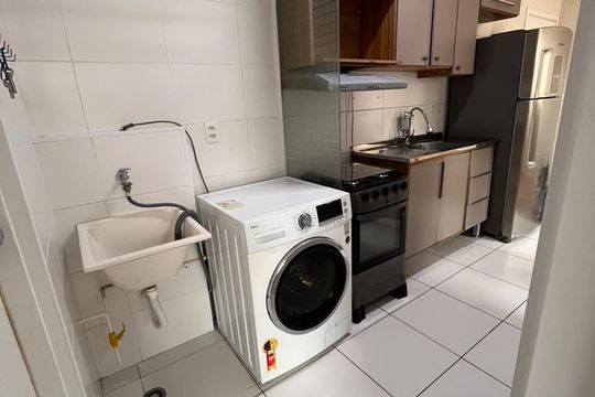 Área de serviço de apartamento para alugar com 2 quartos, 34m² em Jardim Germania, São Paulo