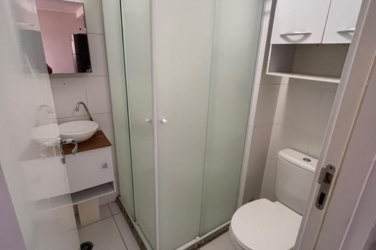 Banheiro de apartamento para alugar com 2 quartos, 34m² em Jardim Germania, São Paulo
