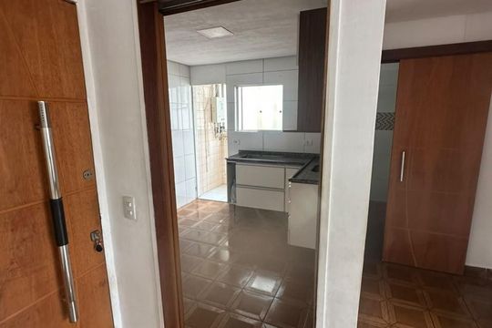 Corredor de apartamento à venda com 1 quarto, 49m² em Conjunto Habitacional Vinte e Um de Abril, São Bernardo do Campo