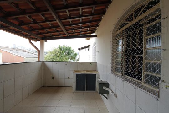 Área de Serviço de casa para alugar com 5 quartos, 365m² em Jardim America, Belo Horizonte