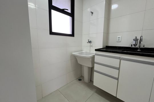 Cozinha e Área de Serviço de apartamento para alugar com 1 quarto, 33m² em Vila Santa Edwiges, São Paulo