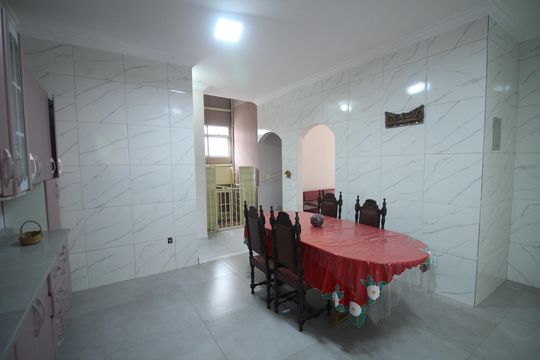 Cozinha de casa à venda com 4 quartos, 1000m² em Novo Eldorado, Contagem