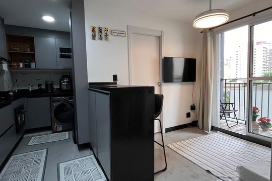 Cozinha de apartamento para alugar com 2 quartos, 38m² em Barra Funda, São Paulo