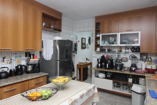 Cozinha de casa à venda com 5 quartos, 180m² em Jardim Santa Maria, São Paulo