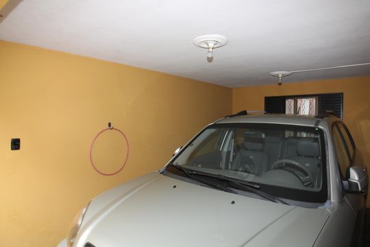 garagem de casa à venda com 5 quartos, 180m² em Jardim Santa Maria, São Paulo