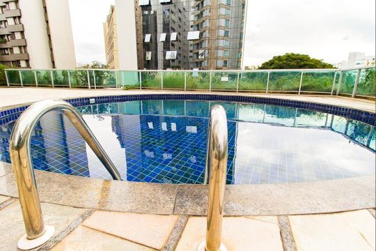 Área comum - Piscina de apartamento para alugar com 1 quarto, 52m² em Lourdes, Belo Horizonte