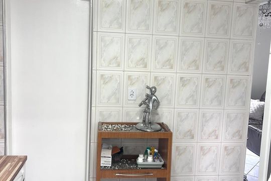 Cozinha de apartamento à venda com 2 quartos, 53m² em Conjunto Residencial José Bonifácio, São Paulo