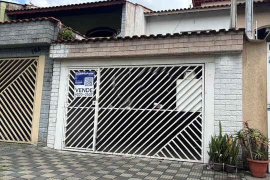 Fachada  de casa à venda com 2 quartos, 140m² em Parque Terra Nova Ii, São Bernardo do Campo