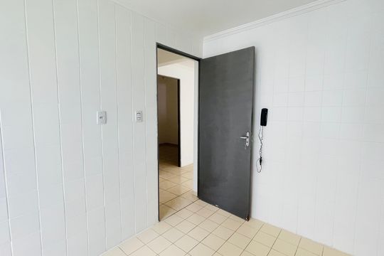 Cozinha de apartamento para alugar com 2 quartos, 42m² em Lajeado, Cotia