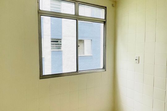 Área de Serviço de apartamento para alugar com 2 quartos, 42m² em Lajeado, Cotia