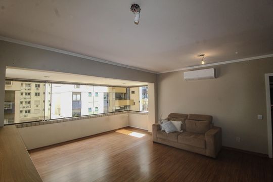 Apartamento à venda com 2 quartos, 101m² em Petrópolis, Porto Alegre