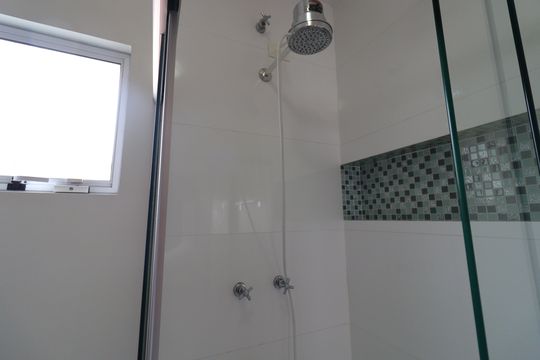 Banheiro da Suíte 2 de casa para alugar com 3 quartos, 300m² em Socorro, São Paulo