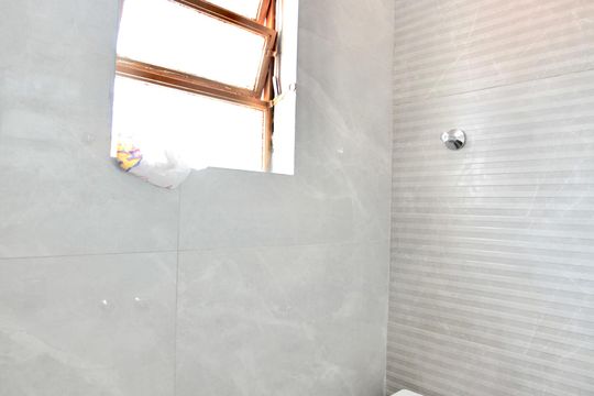 Banheiro da Suíte de casa para alugar com 3 quartos, 120m² em Eldorado, Contagem