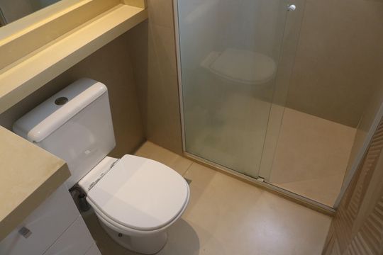 Banheiro de kitnet/studio à venda com 1 quarto, 40m² em Barra Funda, São Paulo