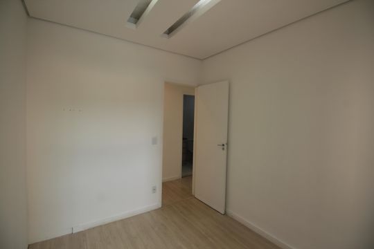 Quarto de apartamento para alugar com 2 quartos, 62m² em Areia Branca, Santos
