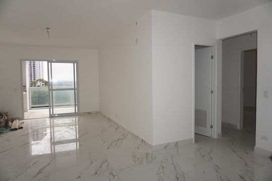 Apartamento para alugar com 4 quartos, 133m² em Jardim Santa Barbara, Embu das Artes