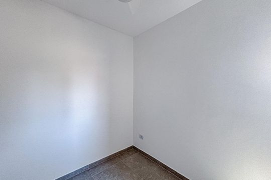 Quarto 2 de apartamento para alugar com 2 quartos, 39m² em Vila Azevedo, São Paulo