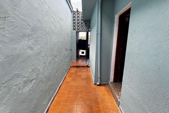 Área externa de casa para alugar com 1 quarto, 30m² em Condomínio Maracanã, Santo André
