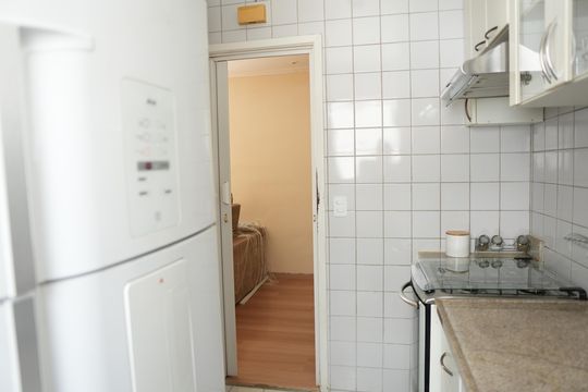 Apartamento à venda com 3 quartos, 60m² em Buritis, Belo Horizonte