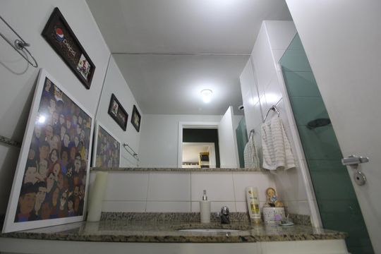 Banheiro Social de apartamento à venda com 2 quartos, 68m² em Freguesia (jacarepaguá), Rio de Janeiro