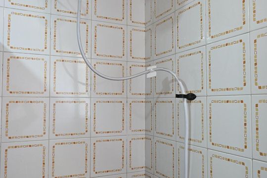 Banheiro de apartamento para alugar com 2 quartos, 55m² em Vila Pirajussara, São Paulo