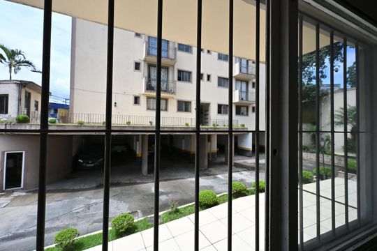 Vista de apartamento para alugar com 2 quartos, 55m² em Vila Pirajussara, São Paulo