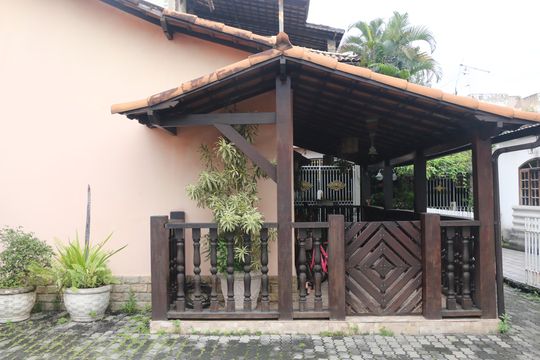 Fachada de casa para alugar com 2 quartos, 91m² em Luz, Nova Iguaçu