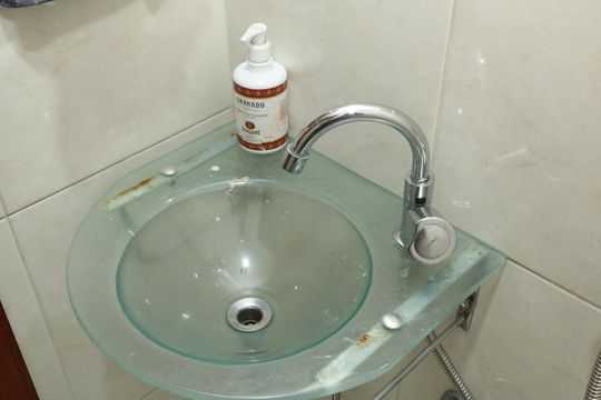 Lavabo de casa para alugar com 2 quartos, 91m² em Luz, Nova Iguaçu