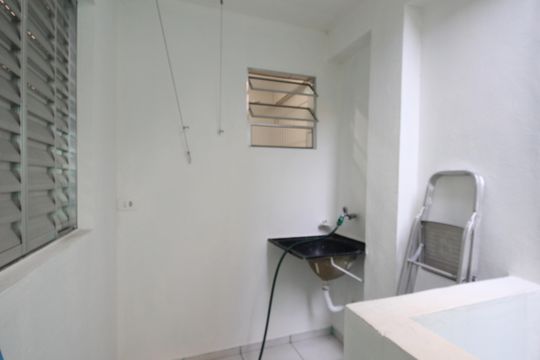 Área de Serviço de casa para alugar com 2 quartos, 50m² em Jardim Irapua, Taboão da Serra