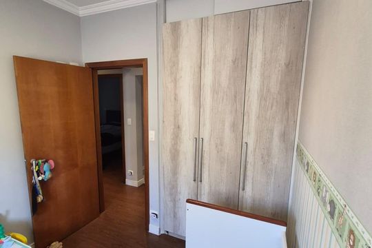 Quarto de apartamento à venda com 3 quartos, 89m² em Santa Maria, São Caetano do Sul