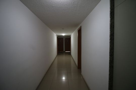 Área comum - corredor de acesso de apartamento à venda com 2 quartos, 52m² em Colégio, Rio de Janeiro