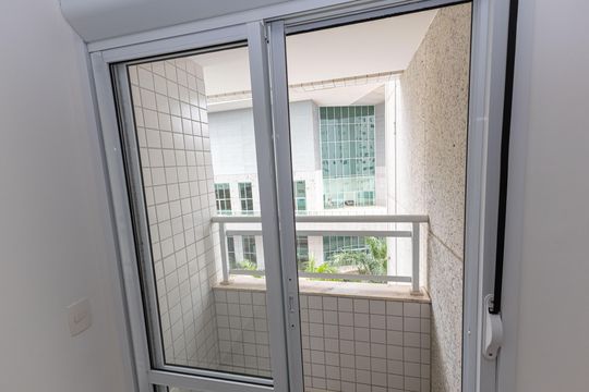 Varanda da Suíte 1 de apartamento à venda com 2 quartos, 74m² em Jardim da Torre, Nova Lima