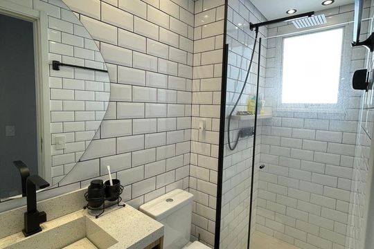 Banheiro de apartamento à venda com 2 quartos, 45m² em Vila Andrade, São Paulo